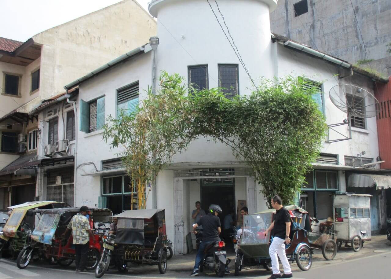 Fasad yang nggak berubah sejak dulu dibangun